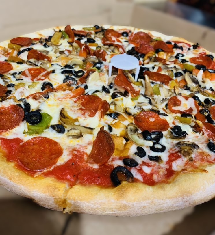 Pepperoni Pizza & Grill Foods